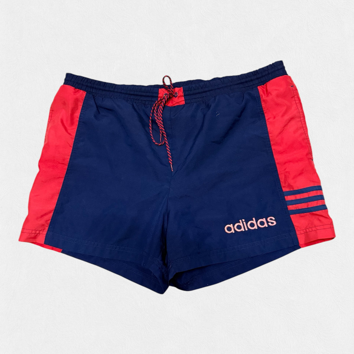 Vintage 90s Adidas sport shorts (L)