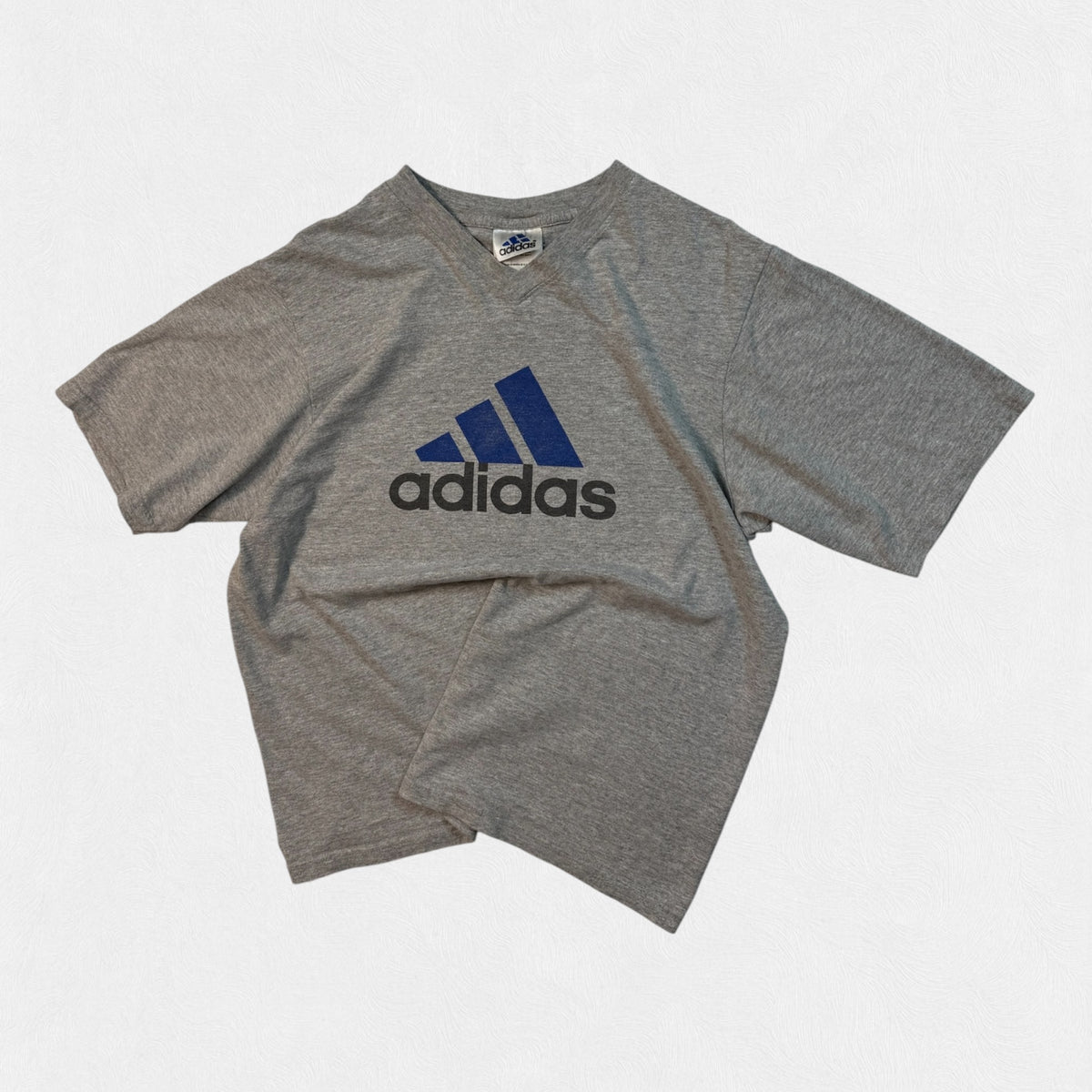 Vintage 90s Adidas tee (S)