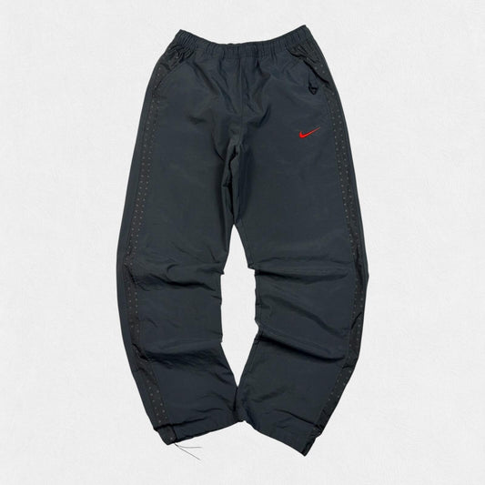 Vintage Y2K Nike baggy track pants (S)