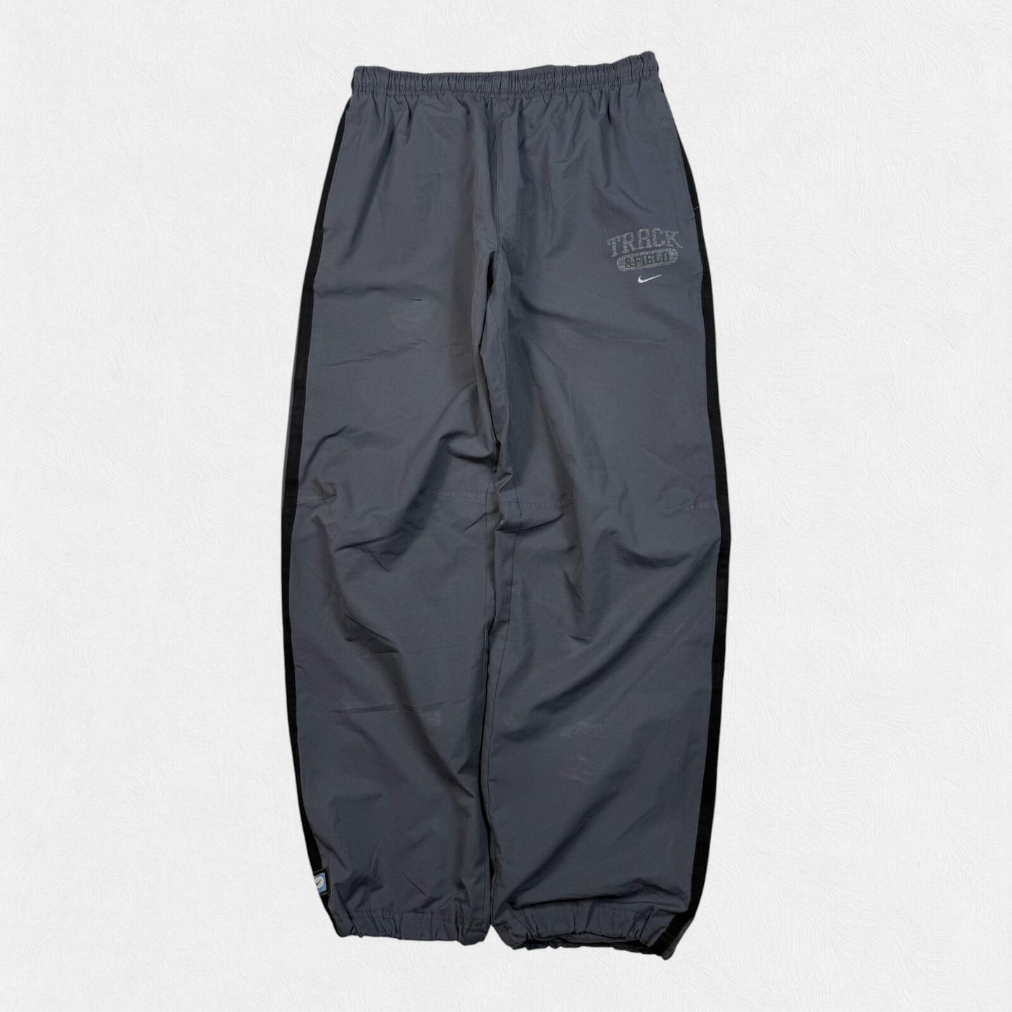 Vintage Nike side stripe baggy track pants (M)