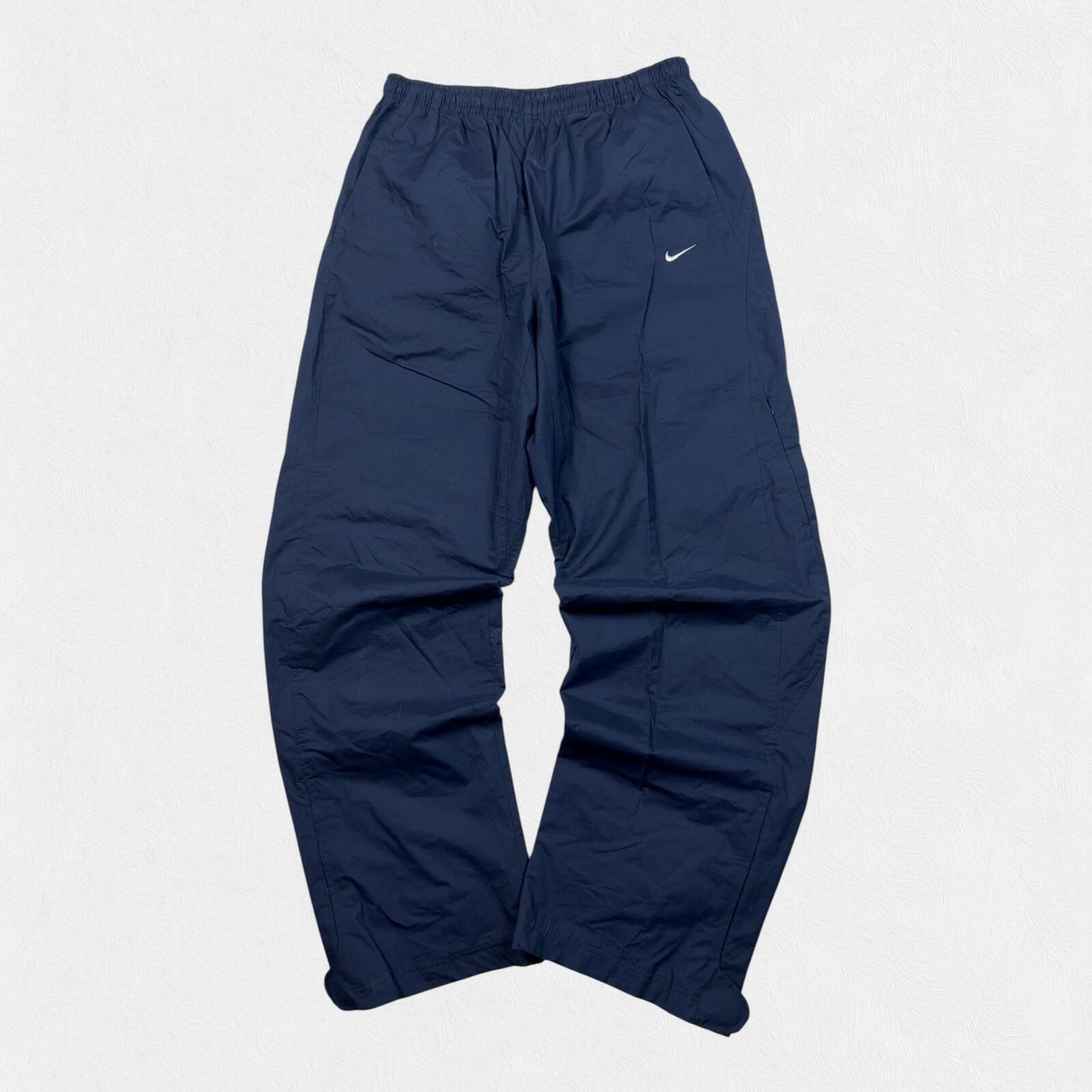 Vintage Nike waterproof baggy track pants (L)
