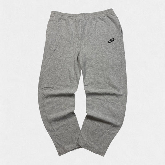 Vintage 90s Nike baggy joggers (L)