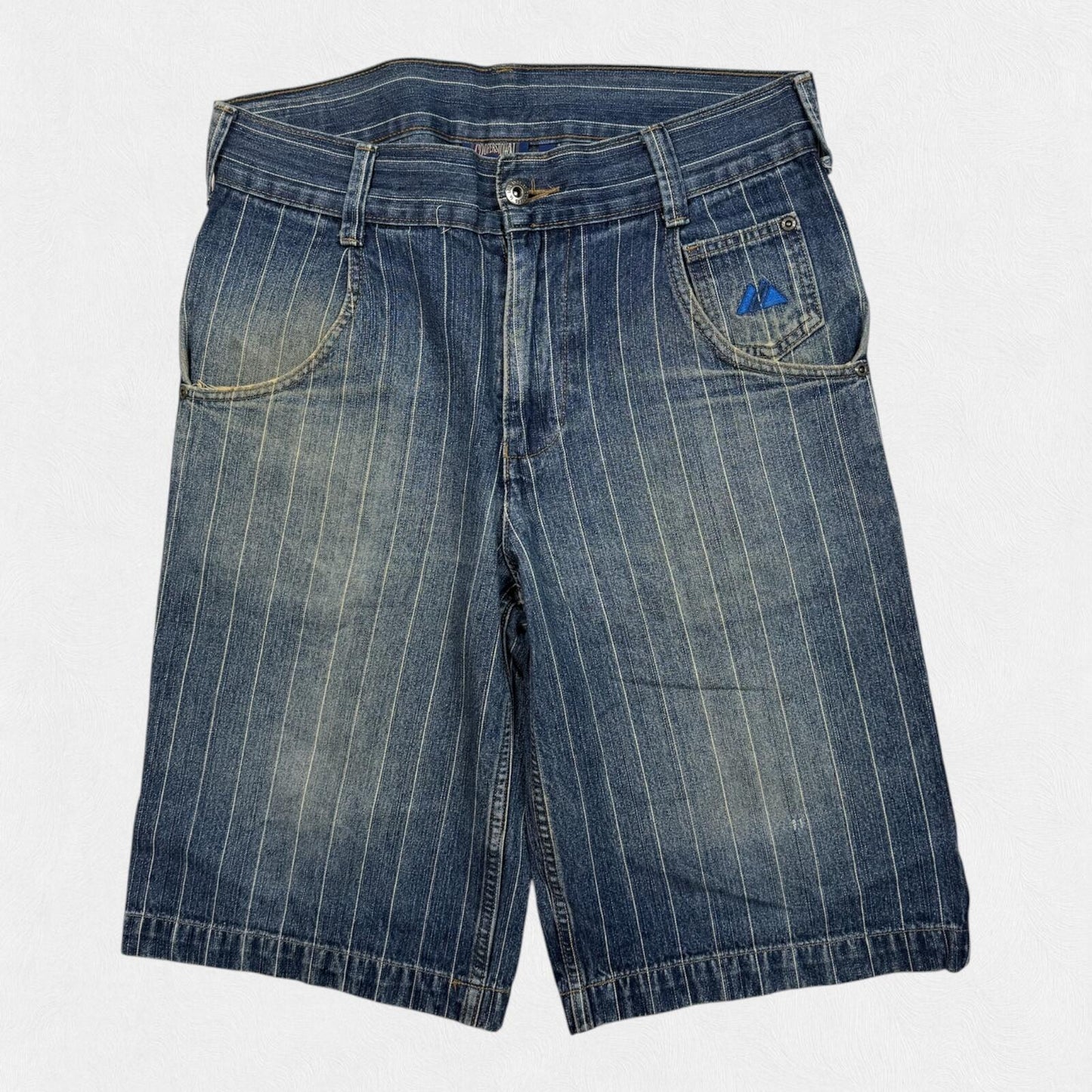 Vintage Y2K LA Dodgers baggy pinstriped hip hop jorts (W32)