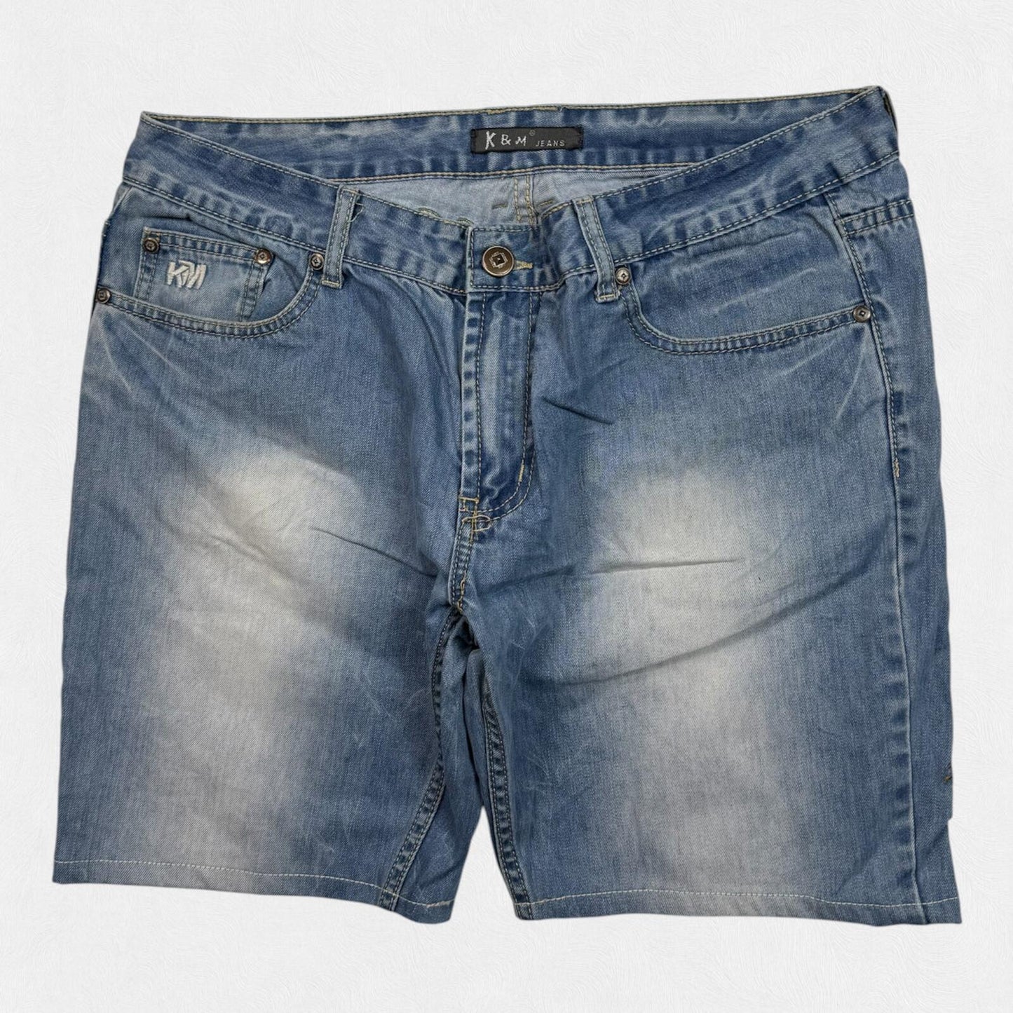 Vintage Y2K embroidered hip hop jorts (W36)
