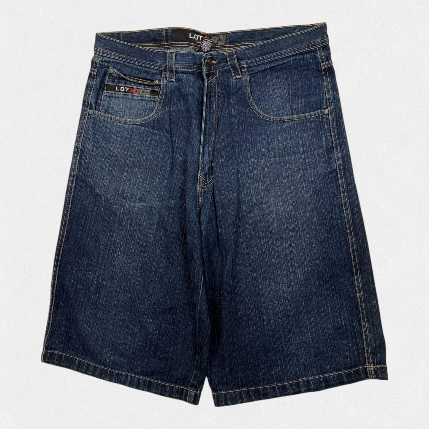 Vintage Y2K baggy hip hop denim jean shorts (W40)