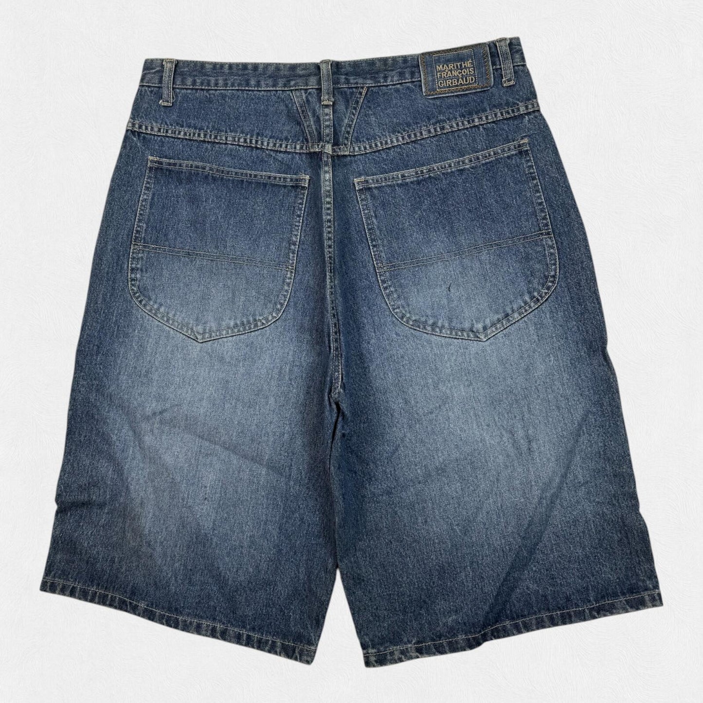 Vintage Marithe Francois Girbaud baggy hip hop shorts (W36)