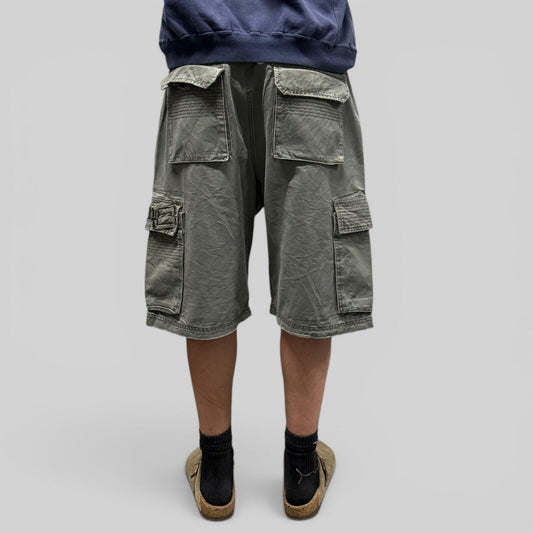 Vintage Billabong surfwear baggy hip hop cargo shorts (W36)