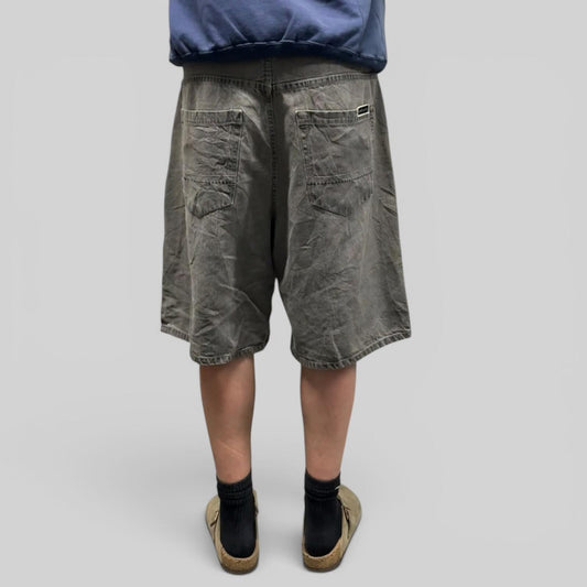 Vintage Y2K Ecko Unltd baggy hip hop jorts (W36)