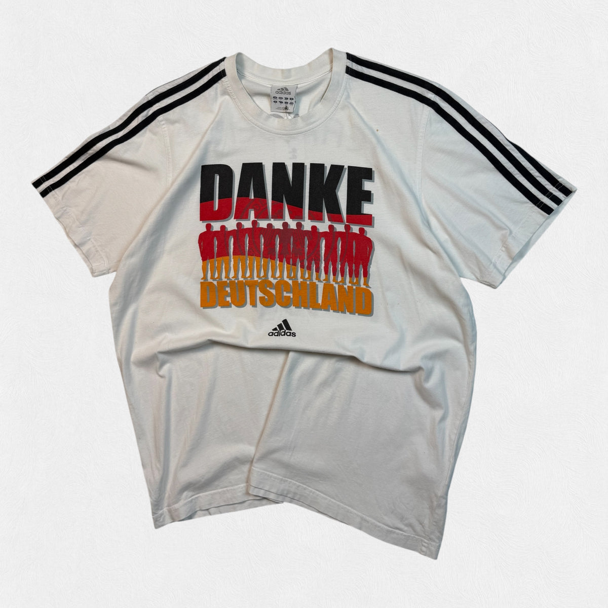 Vintage Adidas Germany 2006 world cup graphic tee (L)