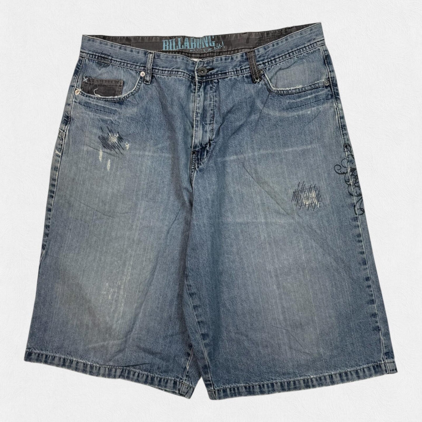 Vintage Y2K Billabong baggy hip hop jorts (W36)