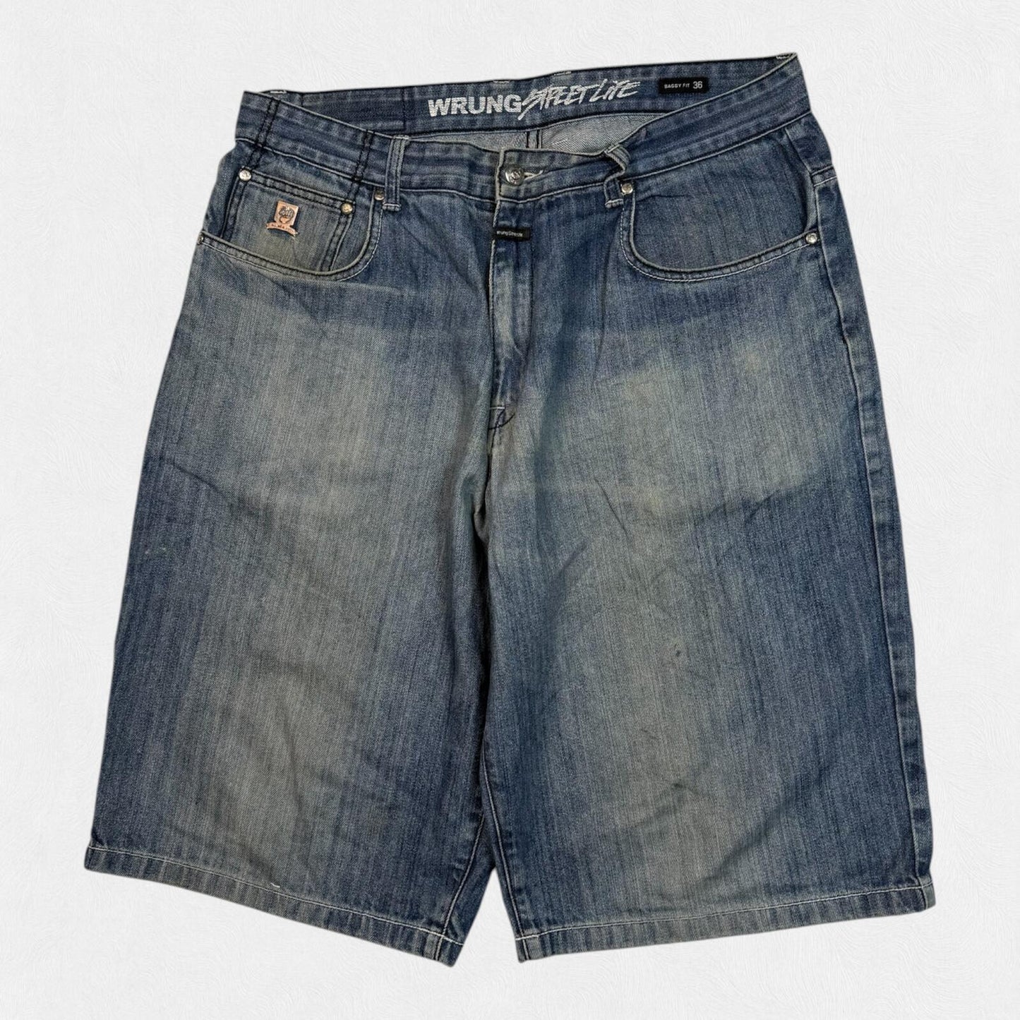 Vintage Y2K Wrung baggy hip hop jorts (W36)