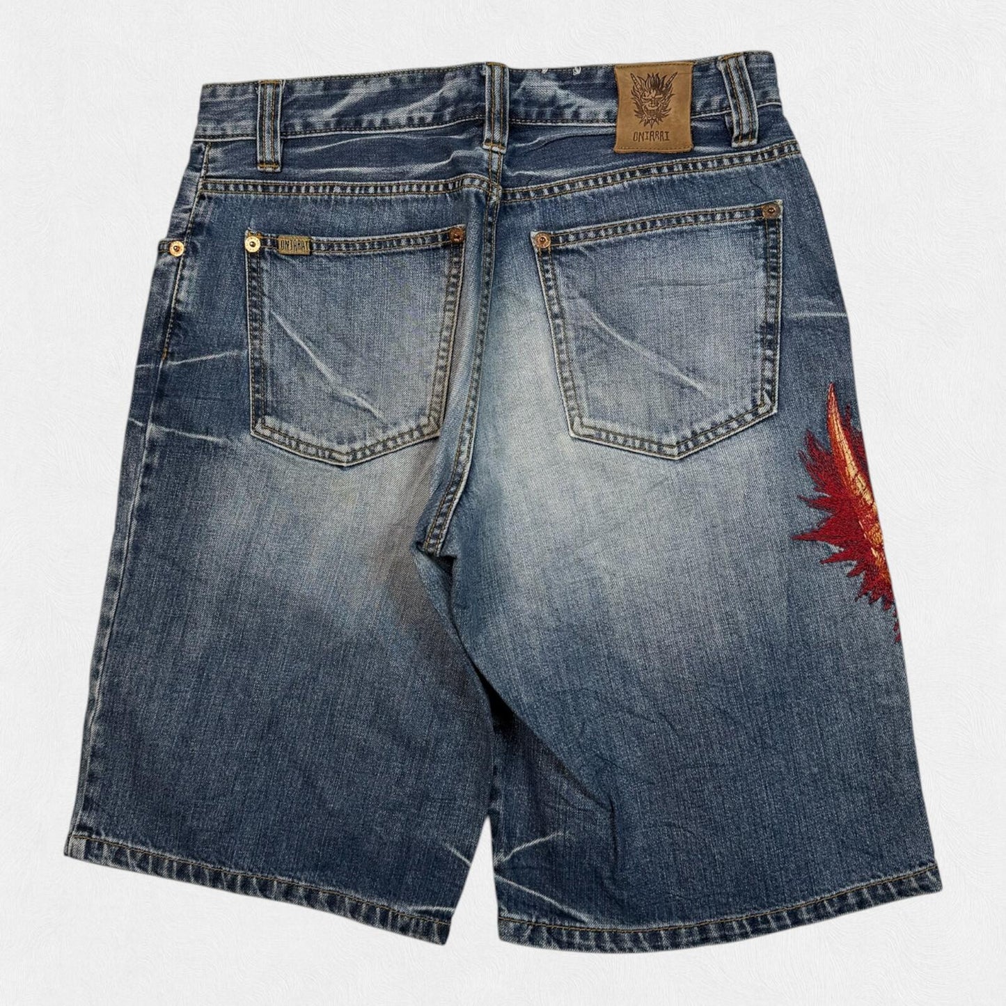 Vintage Y2K hip hop baggy jorts (W32)