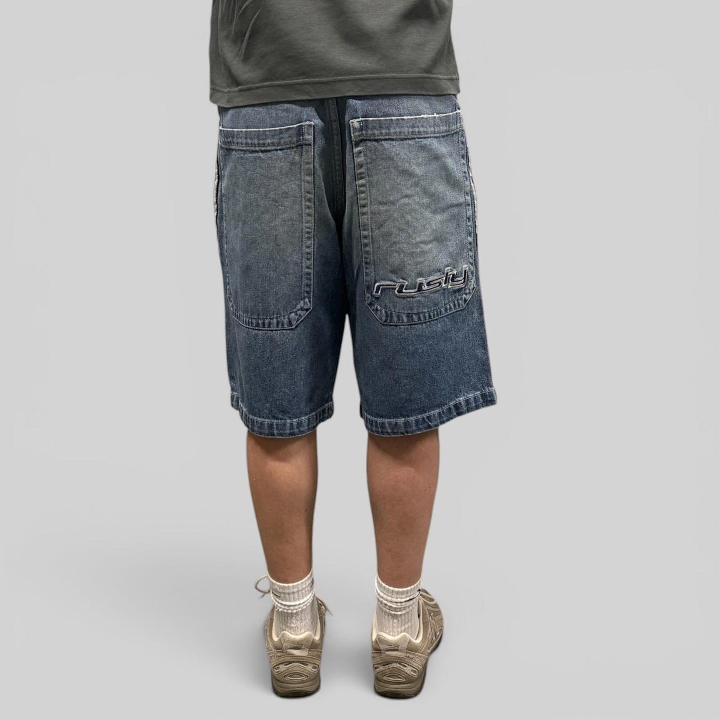 Vintage Y2K rusty baggy hip hop jorts (W31)