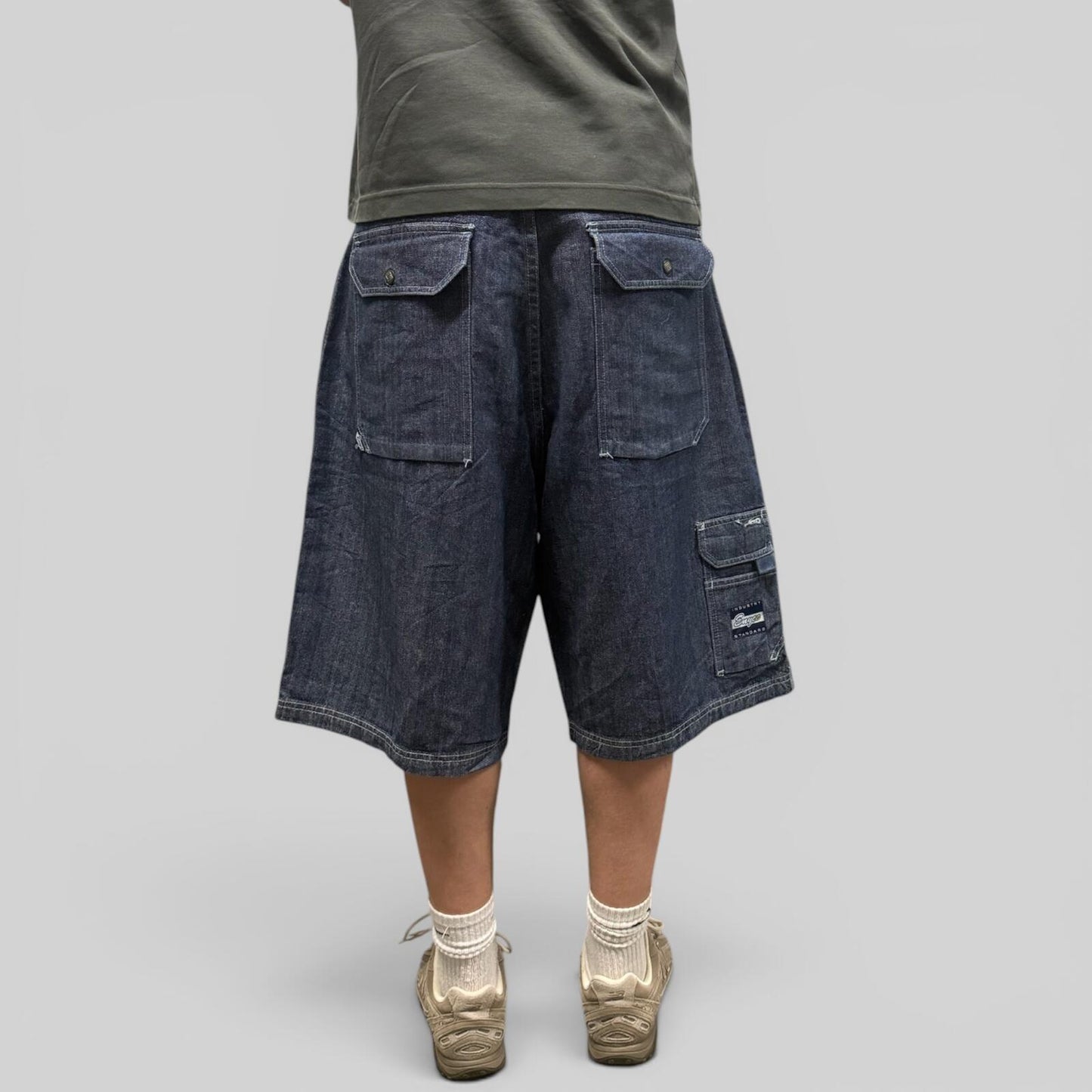 Vintage Y2K Enyce baggy hip hop cargo jorts (W40)