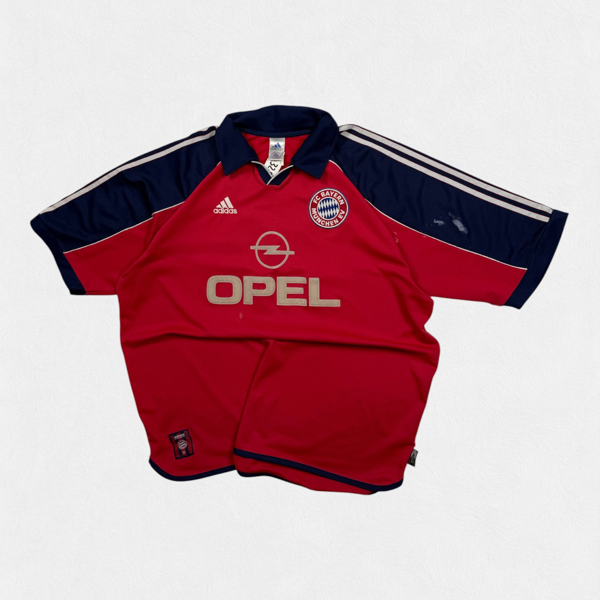 Vintage Bayern Munich 1999-01 Adidas home football shirt (XXL)