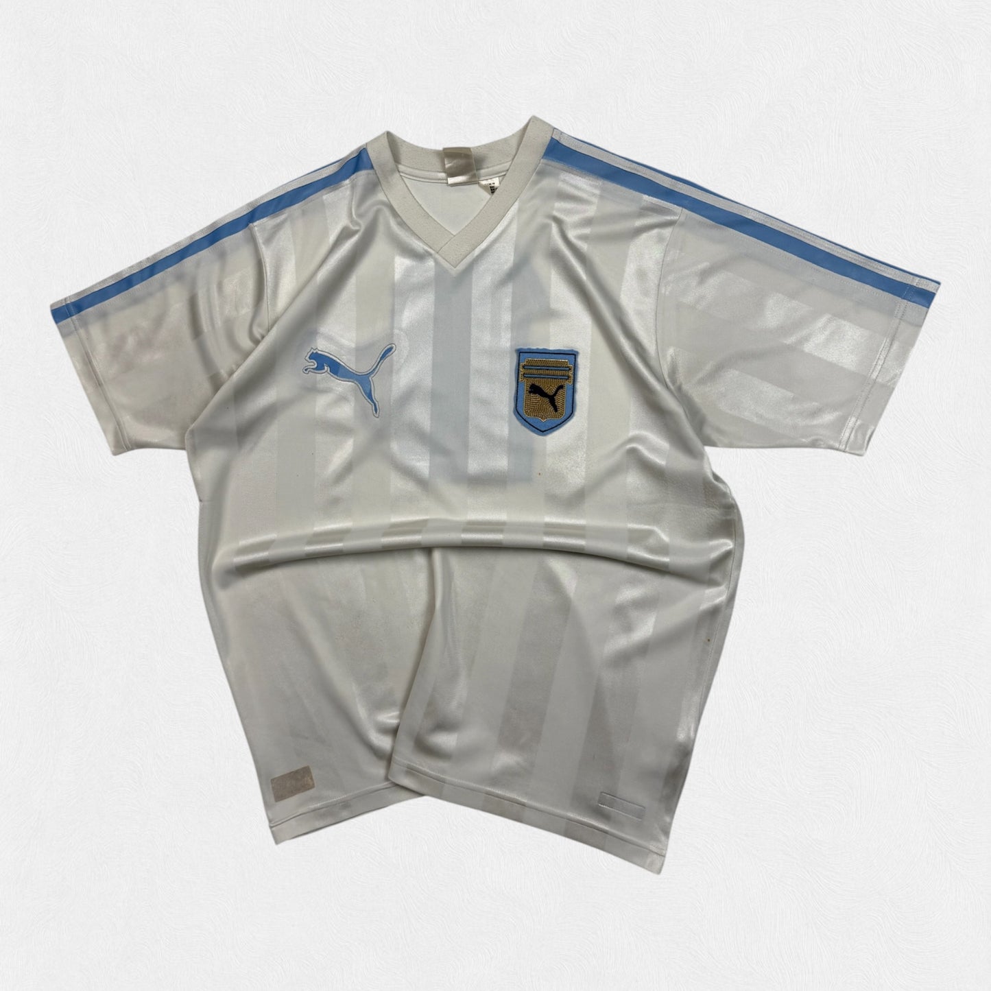 Vintage Uruguay 2008 Puma away football shirt (XL)