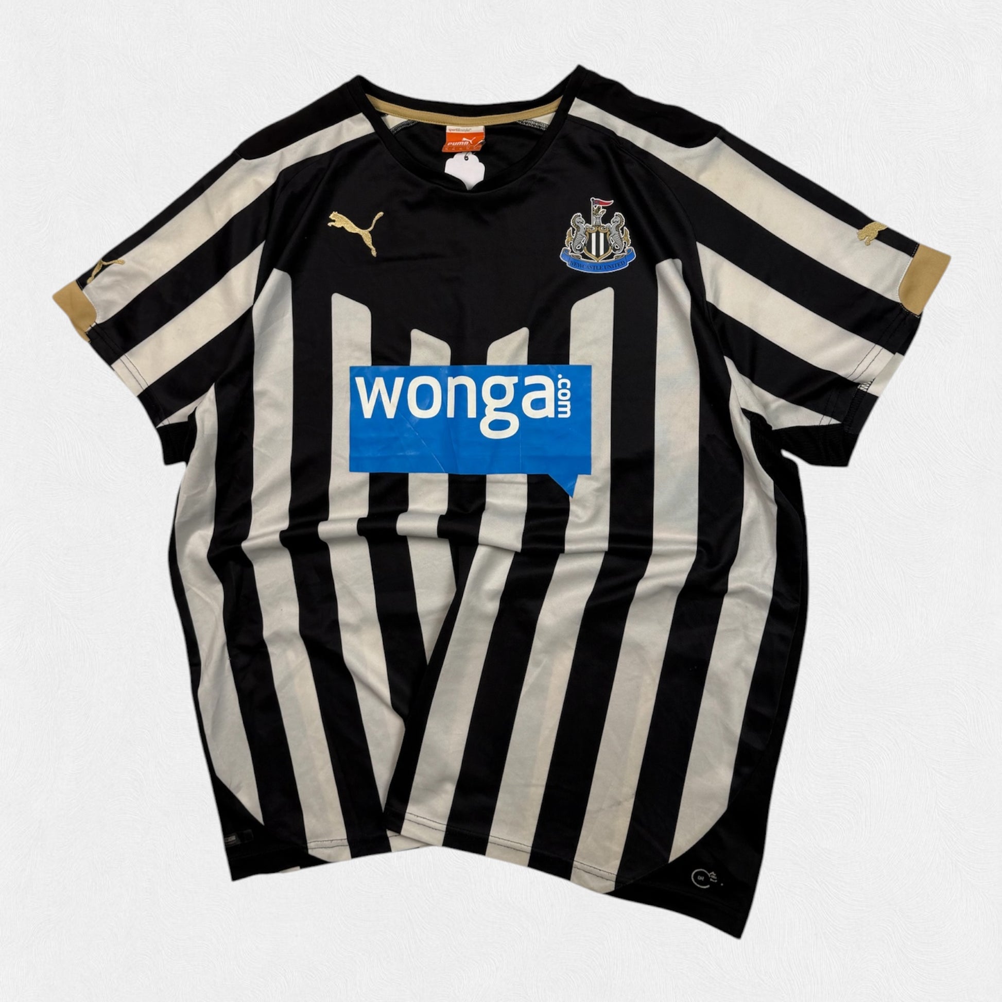 Newcastle United 2014/15 Puma home football shirt (XL)