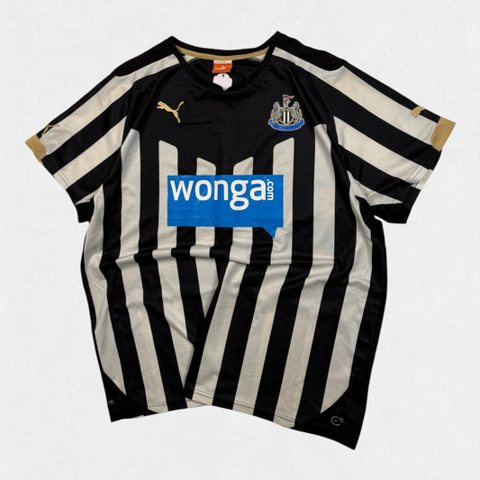 Newcastle United 2014/15 Puma home football shirt (XL)