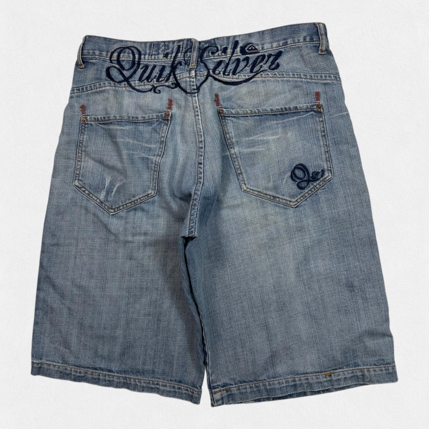 Vintage Y2K Quiksilver surfwear baggy hip hop jorts (W36)
