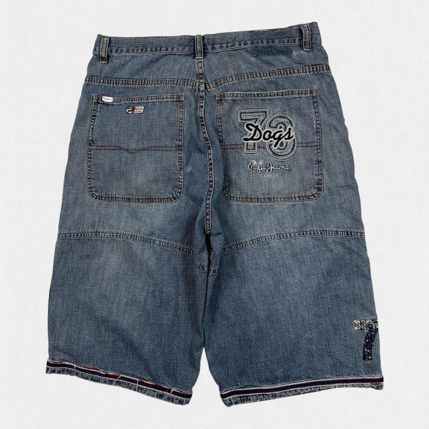 Vintage Y2K Pepe Jeans baggy hip hop denim shorts (W38)