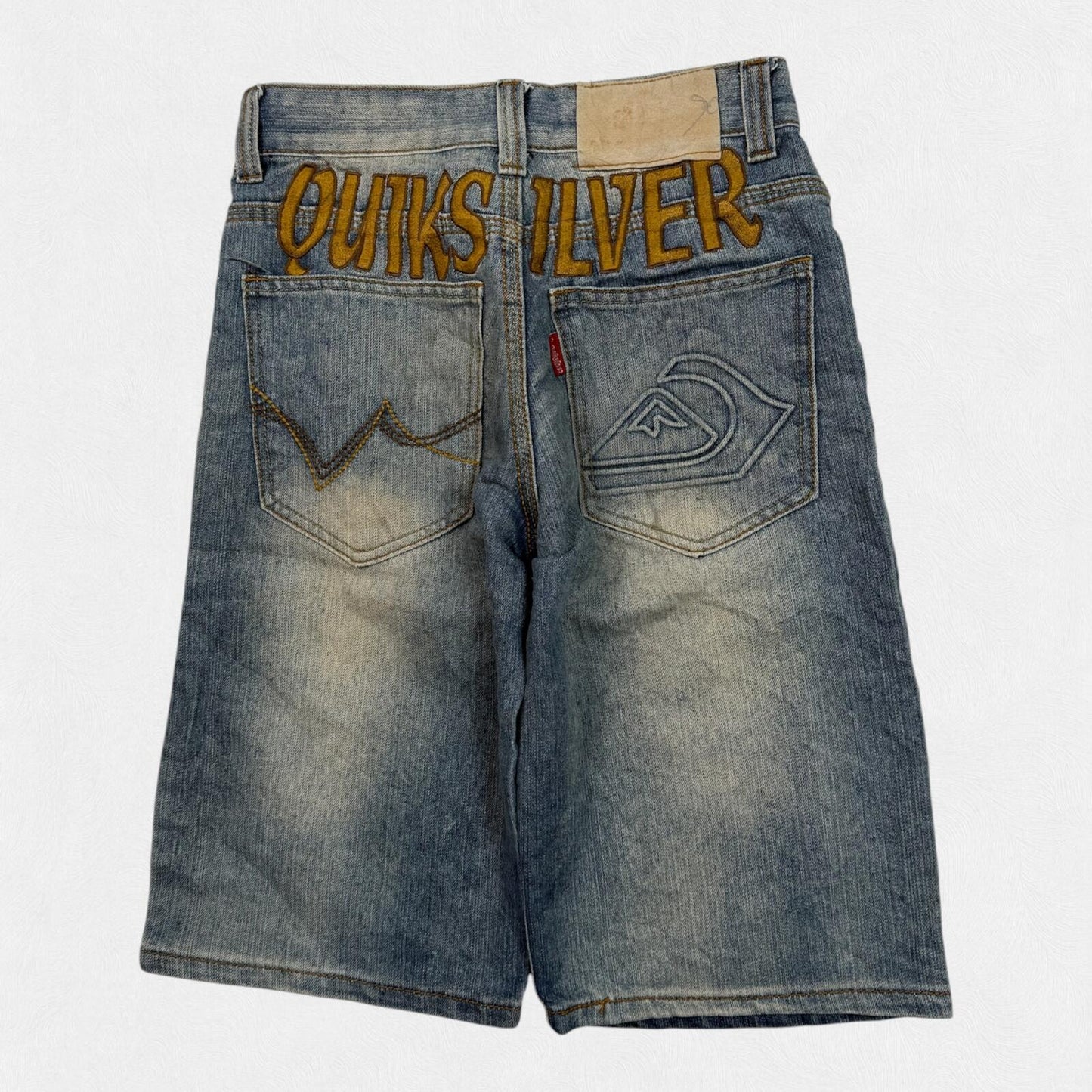 Vintage Y2K Quiksilver surfwear baggy hip hop jorts (W28)