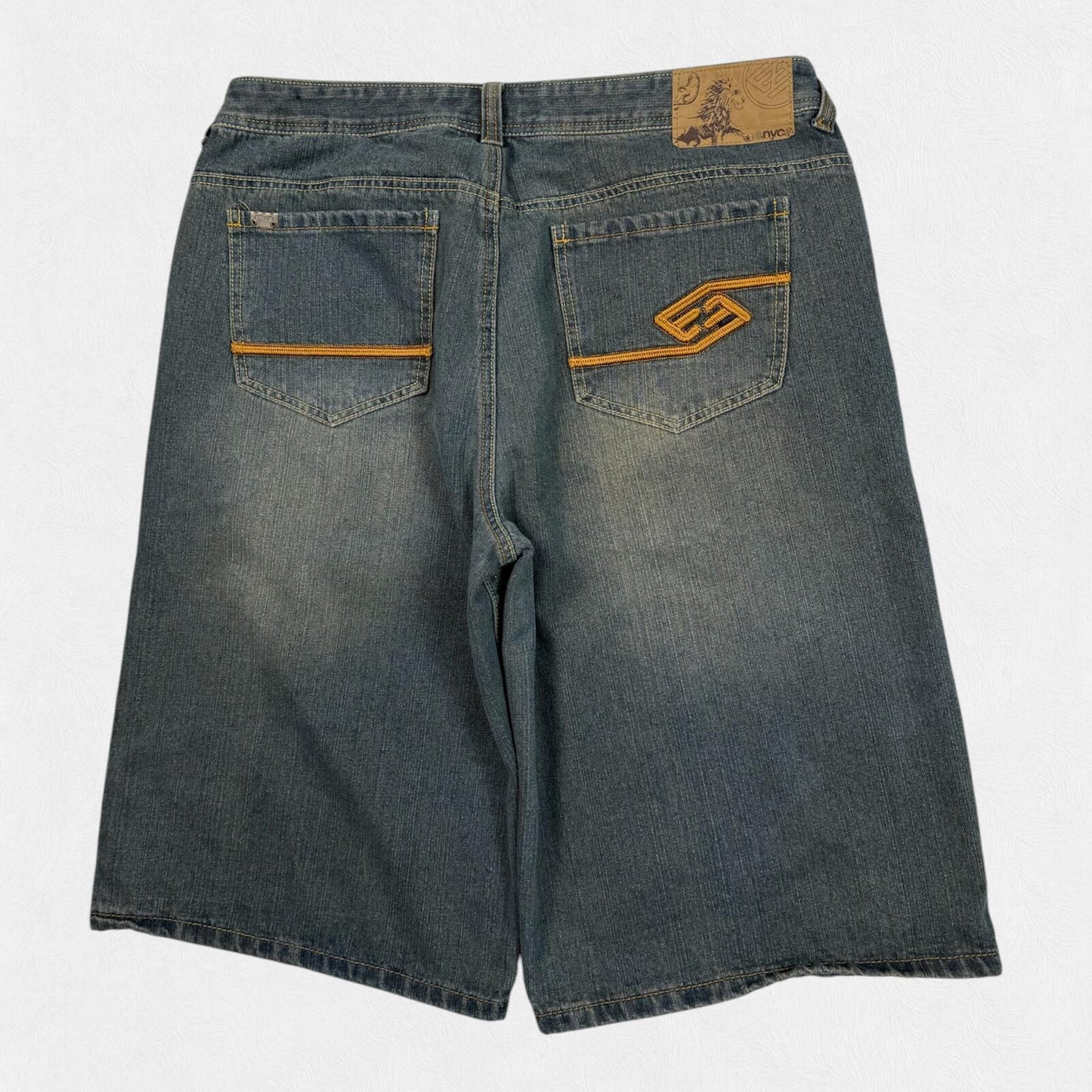 Vintage Y2K Enyce baggy hip hop jorts (W38)