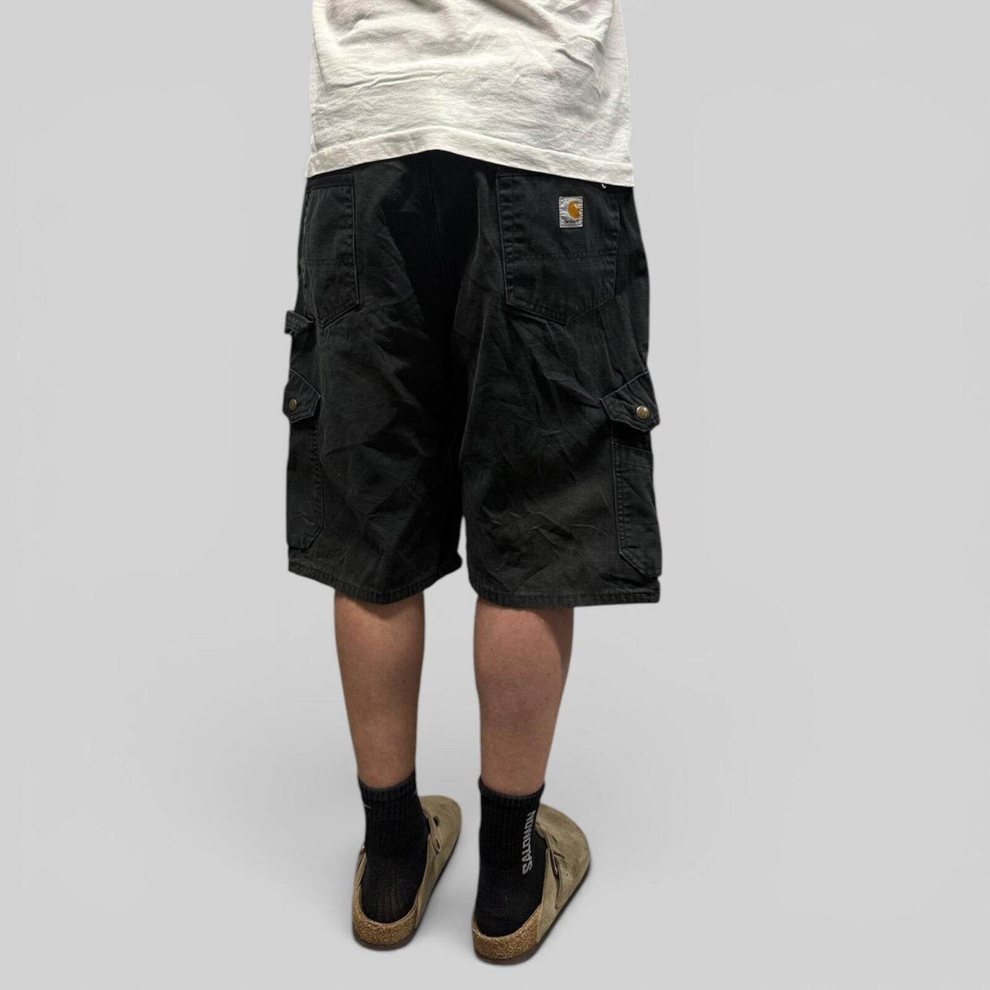 Carhartt baggy workwear cargo shorts (W38)