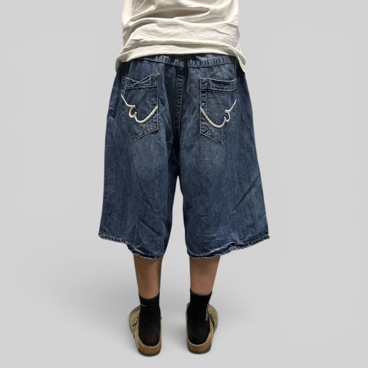 Vintage Y2K Ecko Unltd baggy hip hop jorts (W40)