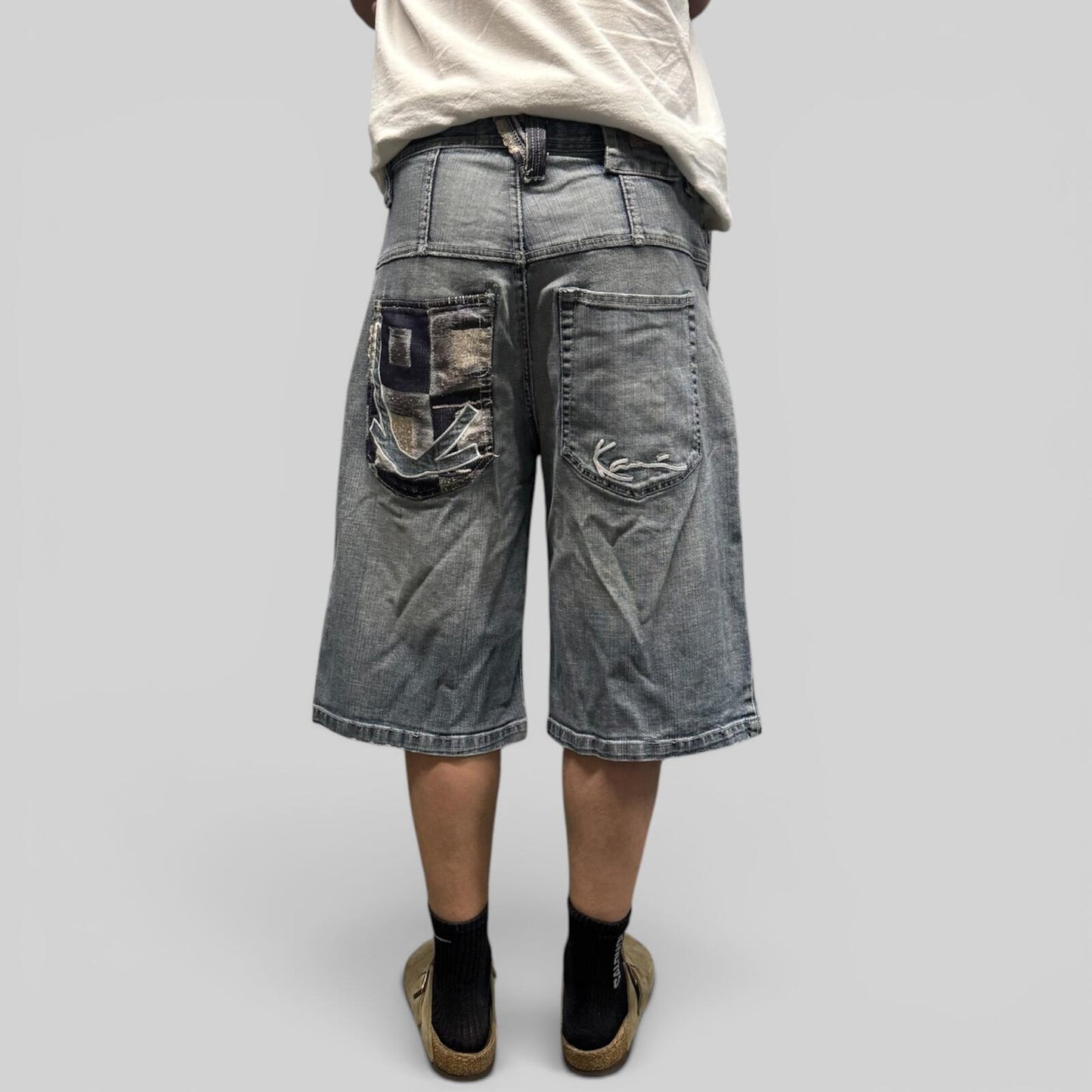Vintage Y2K Karl Kani baggy hip hop jorts (W34)