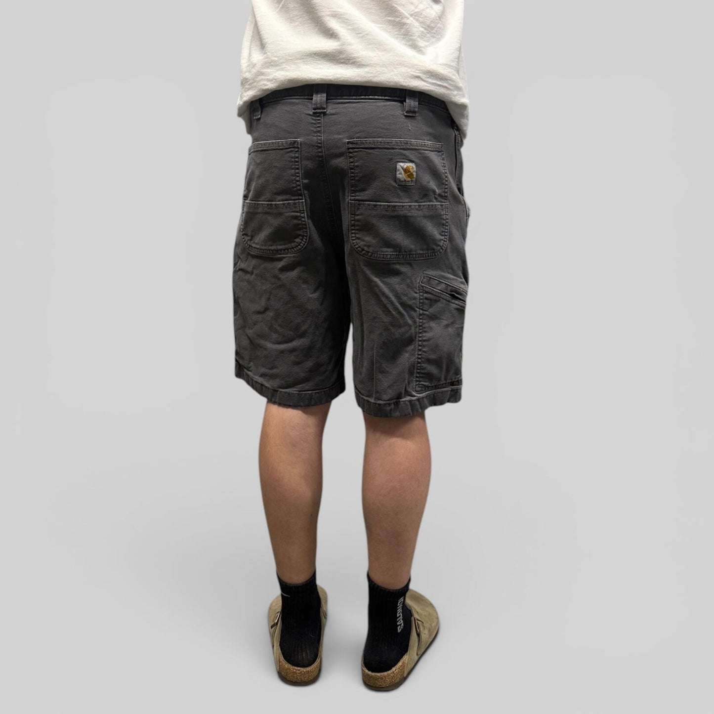 Carhartt baggy carpenter shorts (W34)