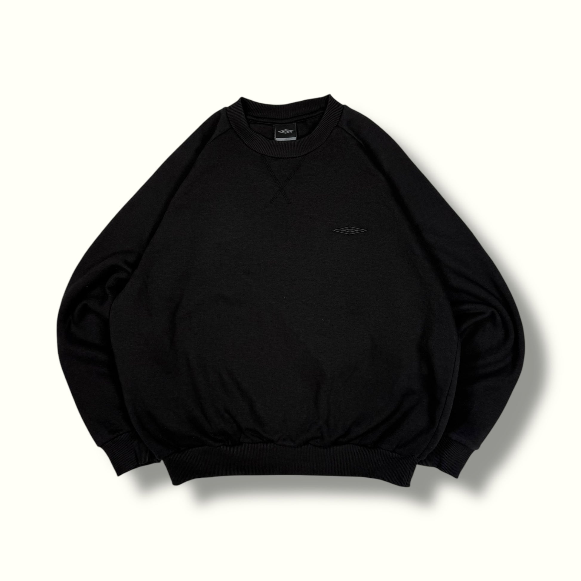 Vintage 00s umbro sweatshirt black