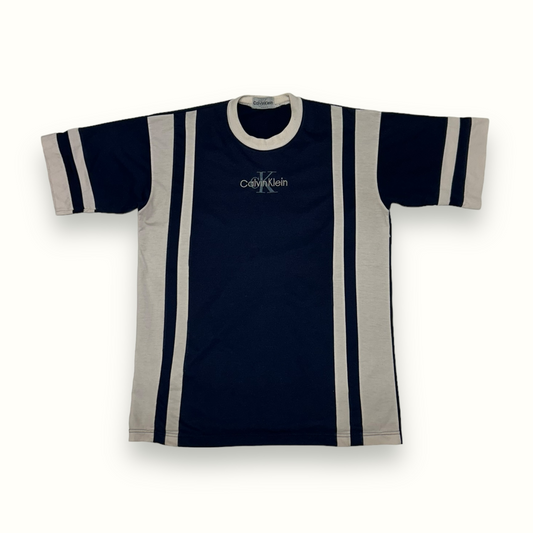 Vintage 90s Calvin Klein tee (L)