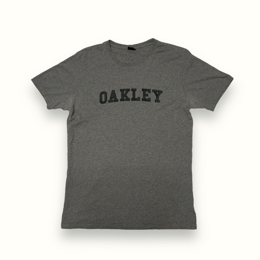 Oakley spell out tee (L)