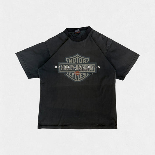 Vintage 2000 Harley Davidson motorcycle graphic tee black