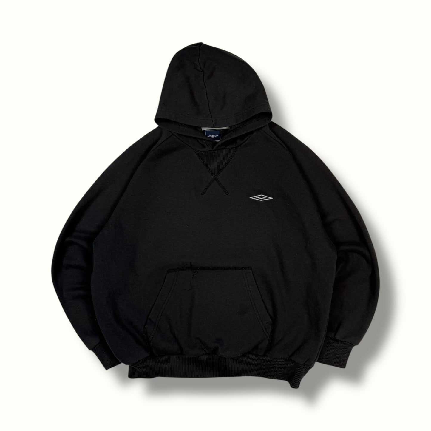 Vintage 00s Umbro hoodie black