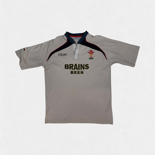 Vintage Wales 2005-07 Reebok away rugby shirt