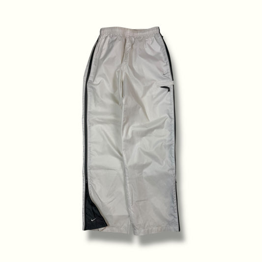 Y2K Nike track pants baggy white