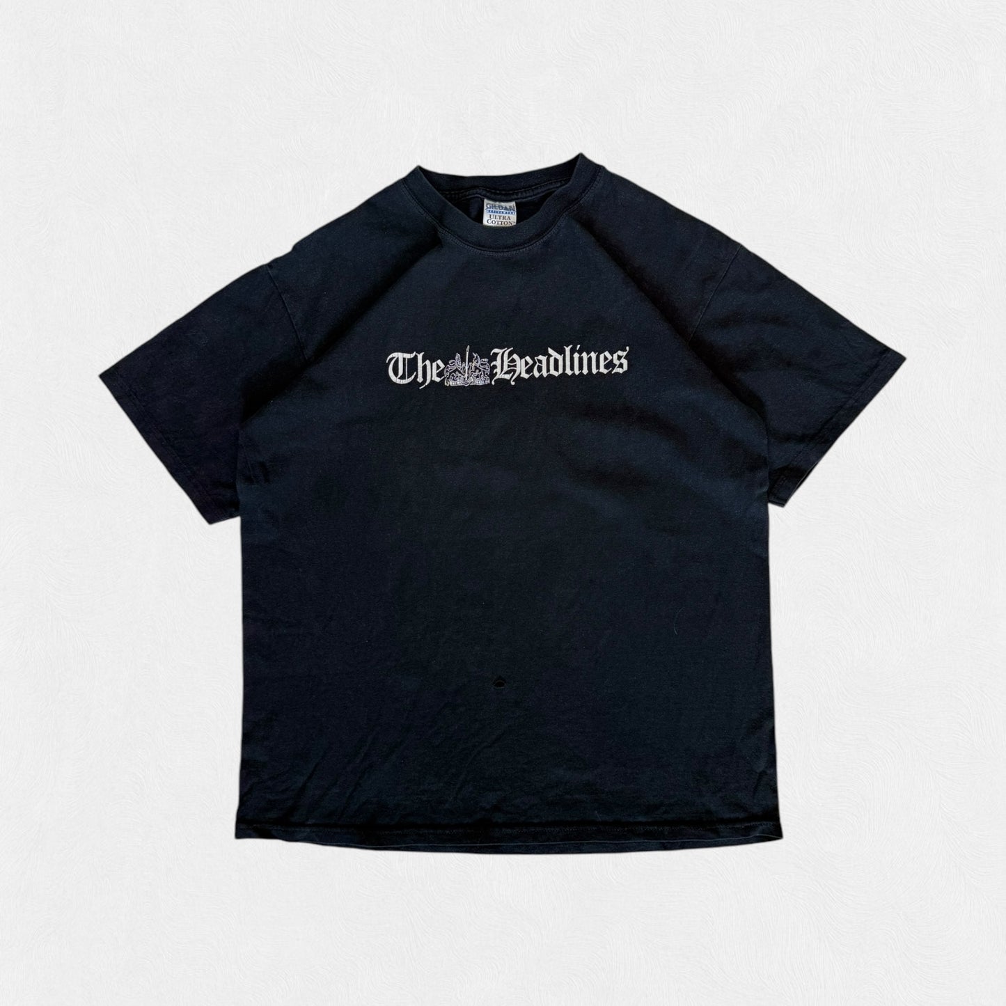 2000s Gildan the headlines graphic tee black