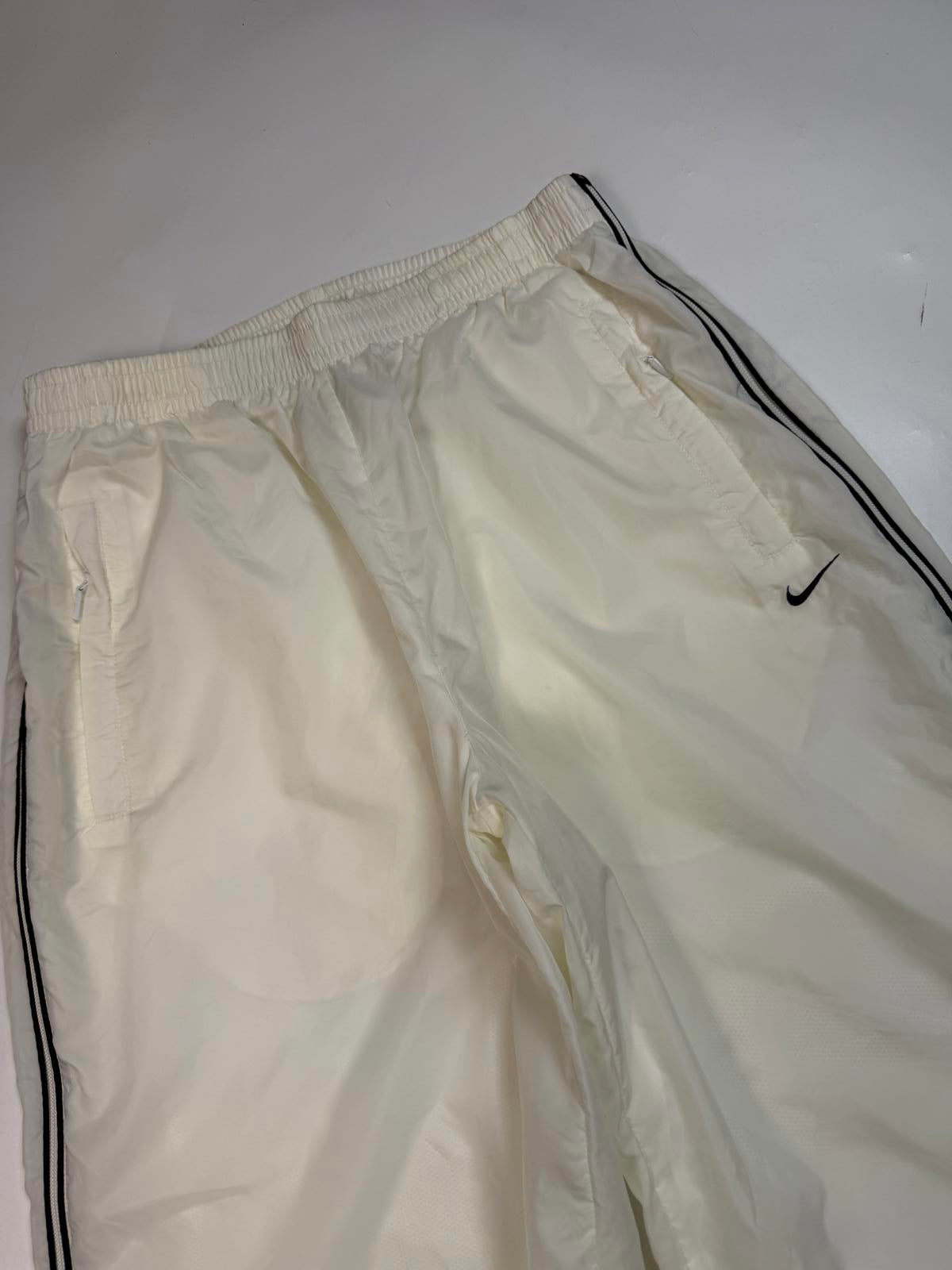 Vintage Nike baggy track pants (XL)