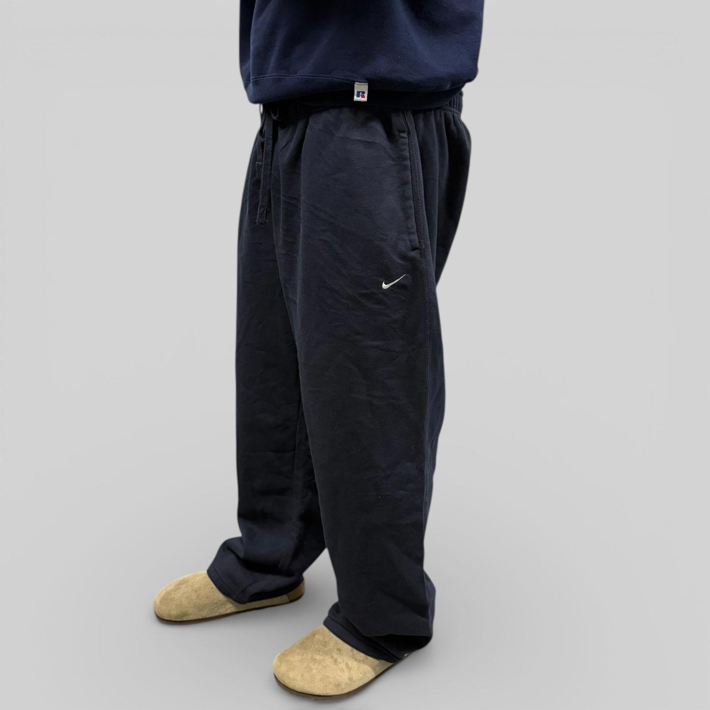 Vintage Nike mini swoosh baggy joggers (XXL)