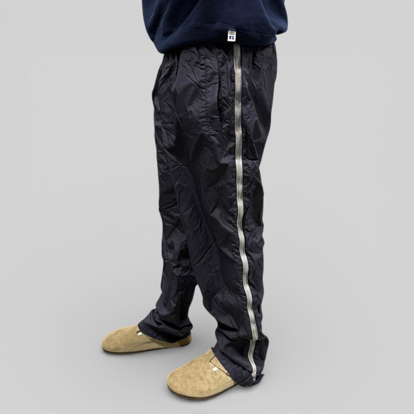 Vintage Adidas side stripe baggy track pants (L)