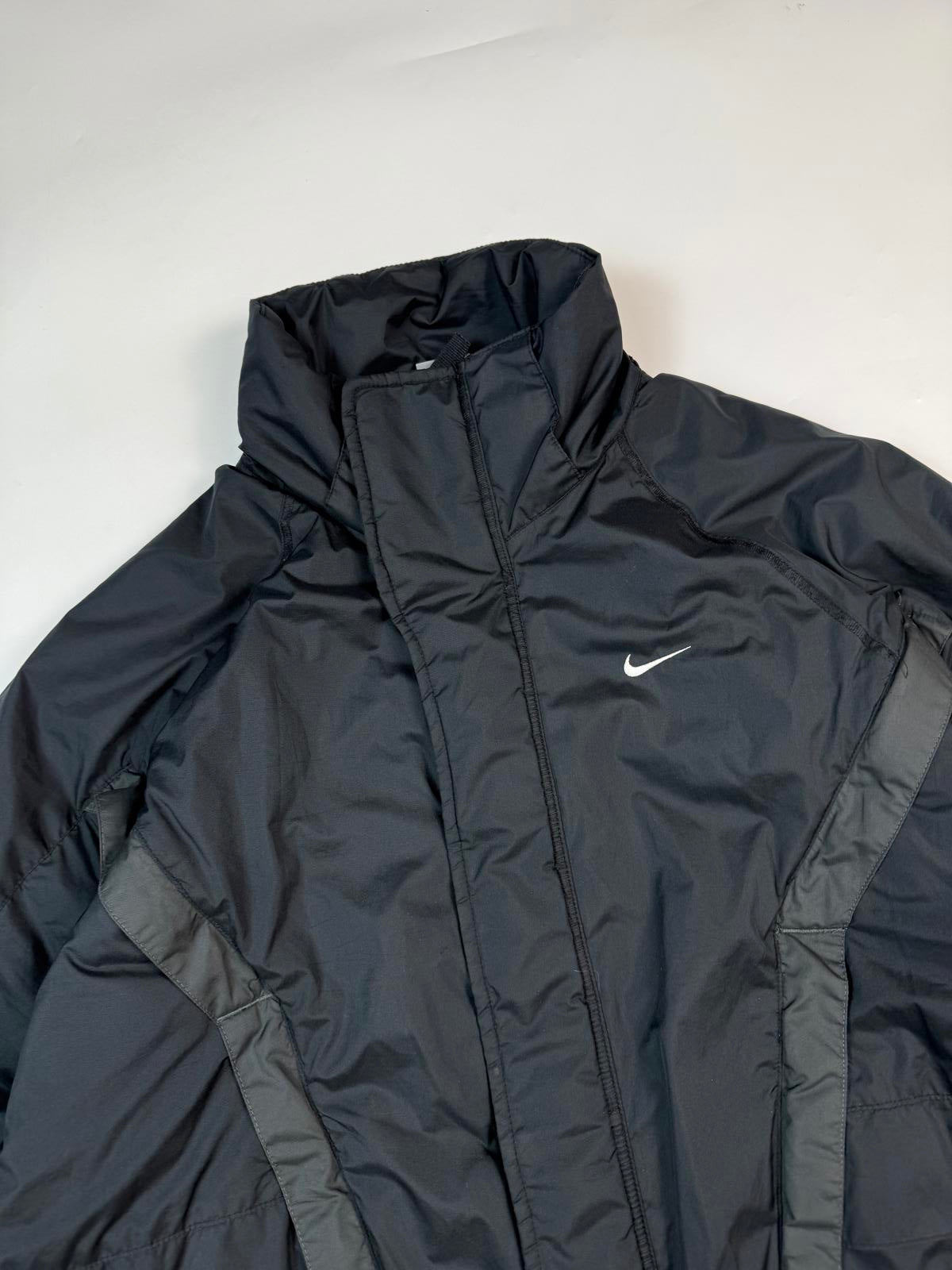 Vintage Nike mini swoosh padded jacket (M)