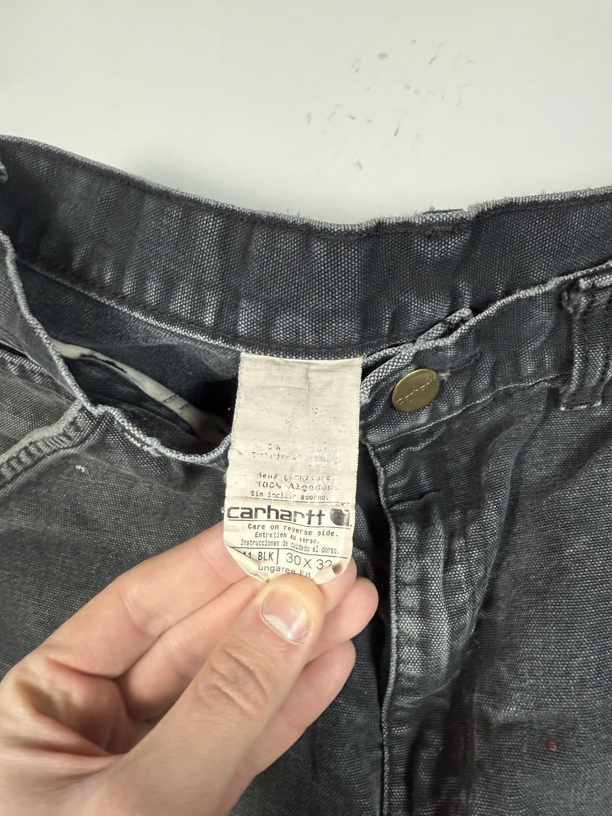 Vintage Carhartt baggy carpenter pants (W30)