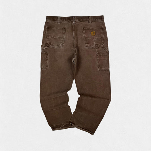 Vintage Carhartt baggy carpenter pants (W38)