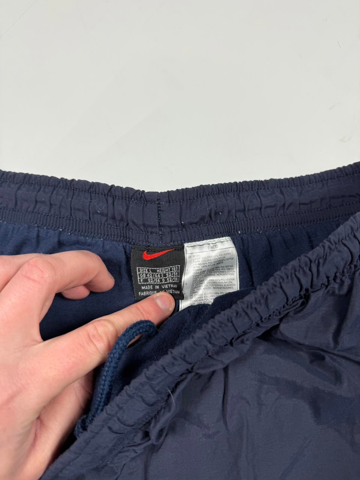 Vintage 90s Nike baggy track pants (L)