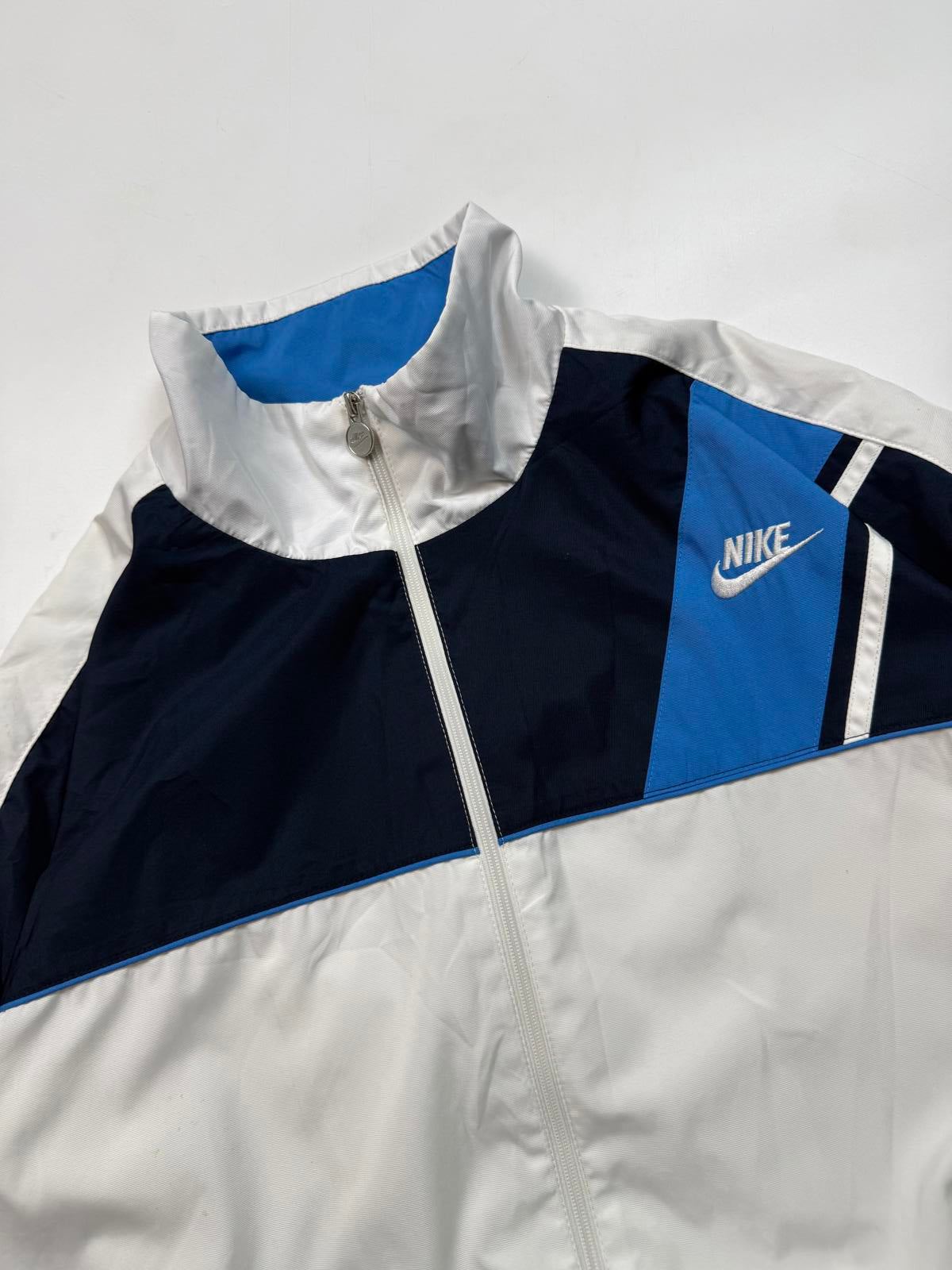 Vintage Nike track jacket (M)