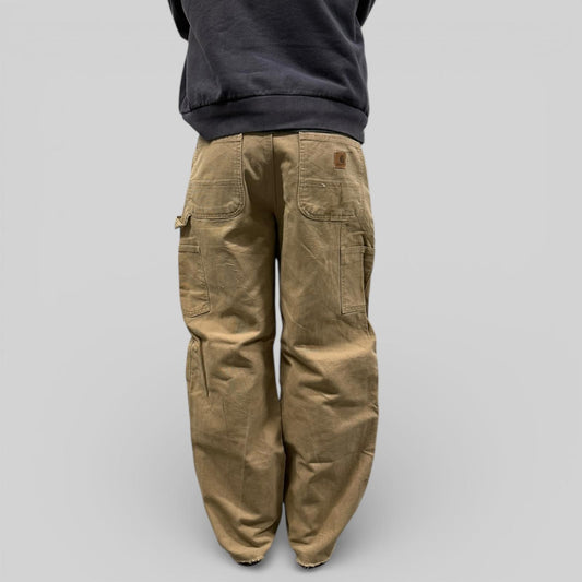 Carhartt baggy carpenter pants (W34)