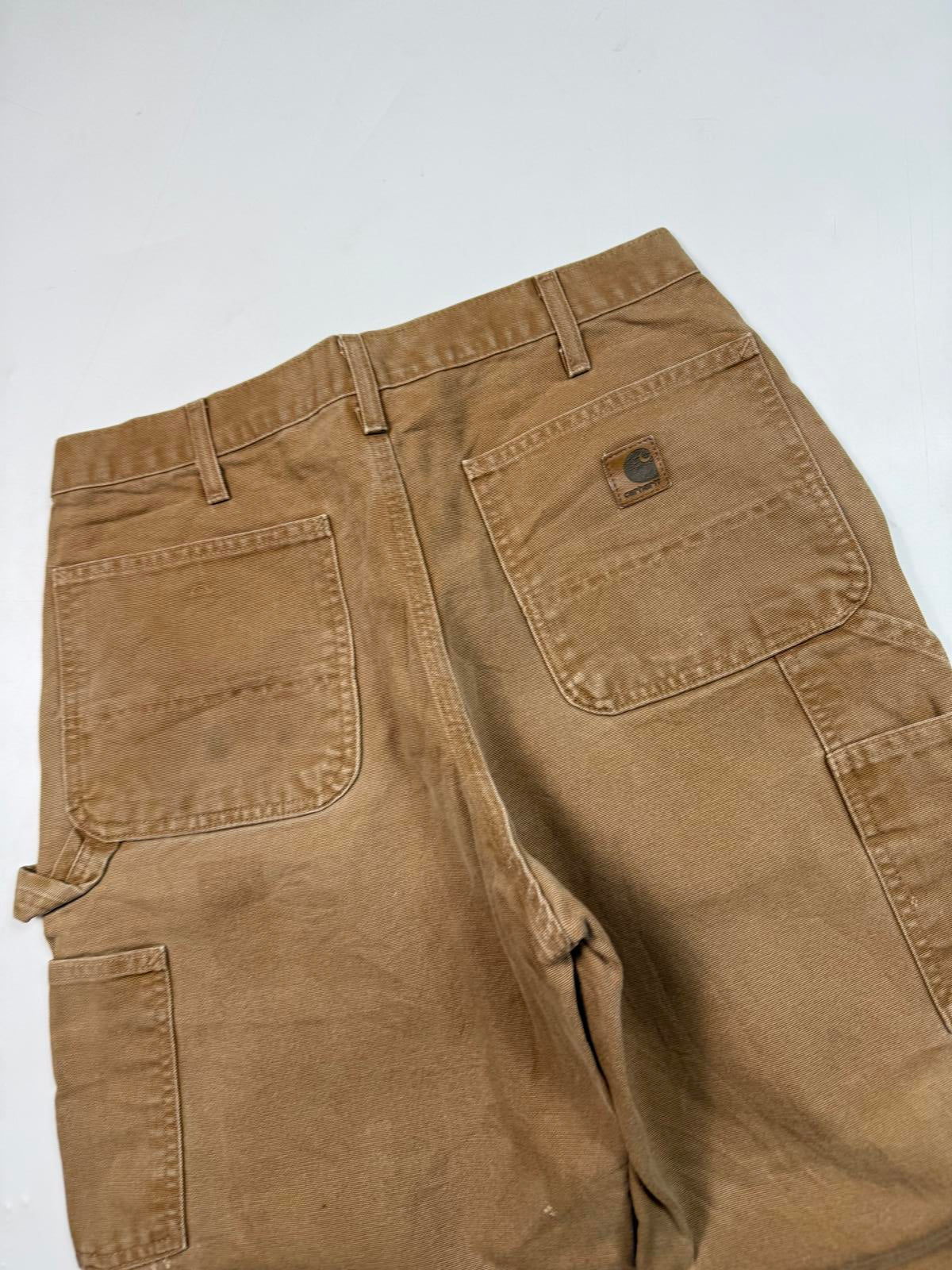 Vintage Carhartt baggy carpenter pants (W32)