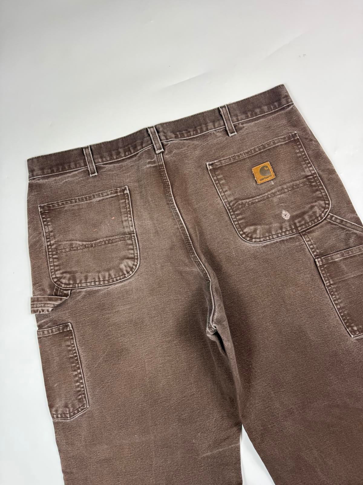 Vintage Carhartt baggy carpenter pants (W38)