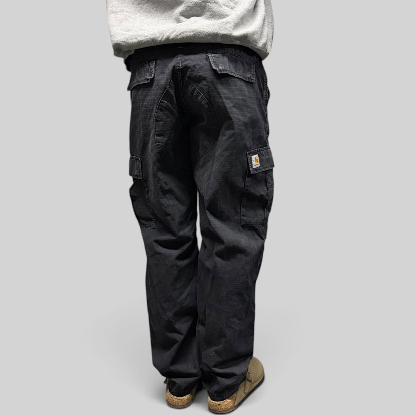 Carhartt aviation baggy cargo pants (W34)